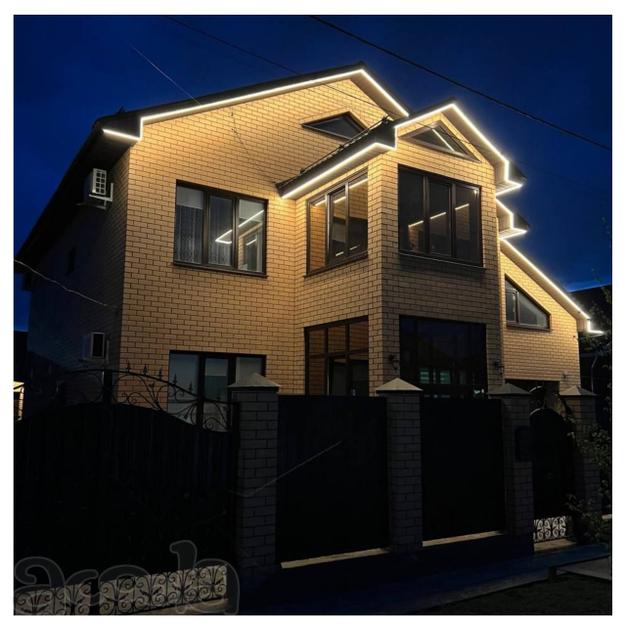 Контурная подсветка домов гибким неоном